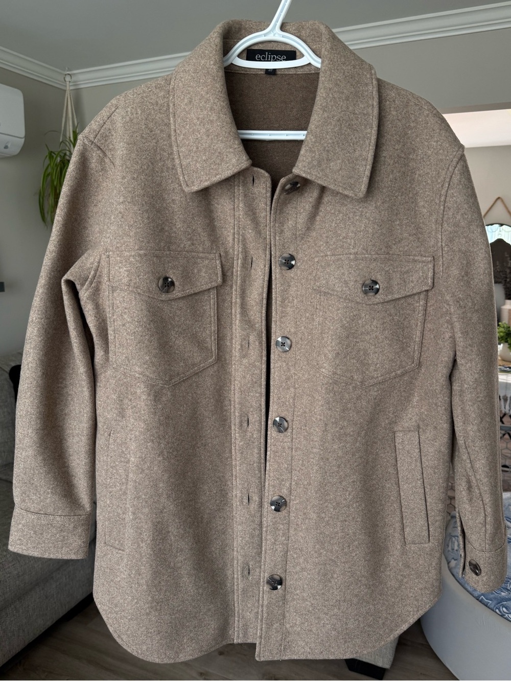 Women's Taupe Button-Front Shirt Jacket